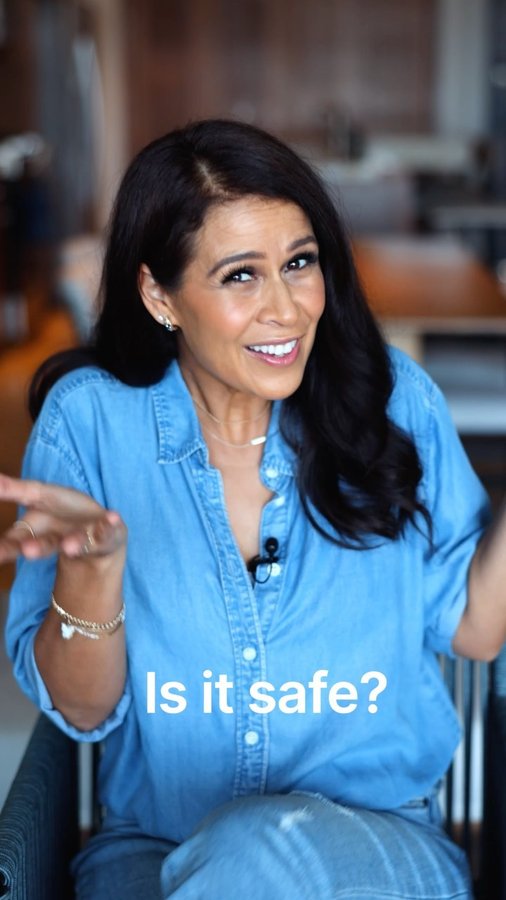 Instagram post by @momduty for Univision. Caption reads: When the Covid-19 vaccine became readily....