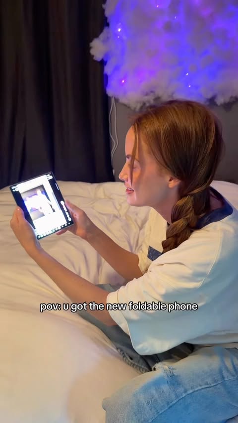 Instagram post by @haleyybaylee for Samsung Mobile. Caption reads: [...] to get one of his own….Thank you....
