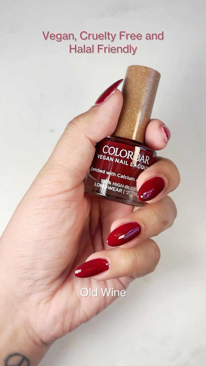Instagram post by @nidhikavle for Colorbar Cosmetics. Caption reads: We can do everything better when our nails are....