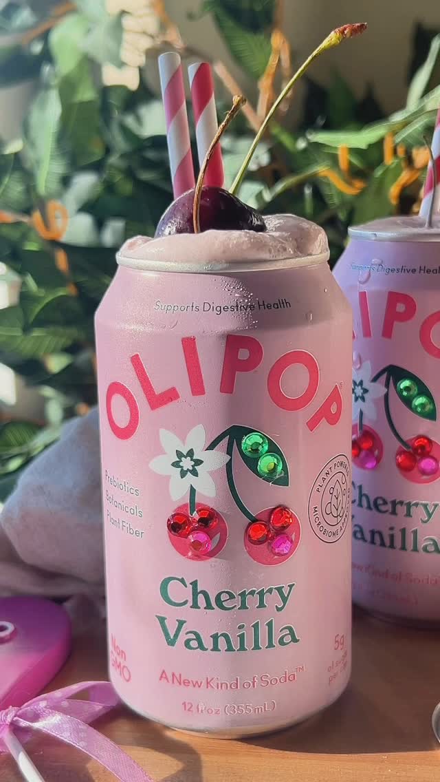 Instagram post by @onthemocks for Draft Top. Caption reads: @drafttop 🤝 @drinkolipop 

Always the perfect....