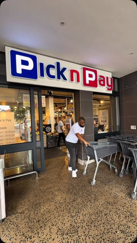 Instagram post by @justwellington for Pick n Pay. Caption reads: [...] Now THAT is how you shop smart. 👌🏽....