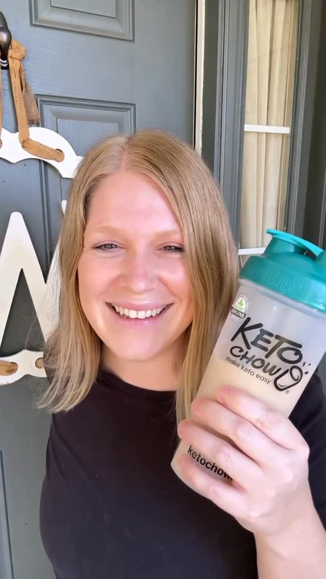 Instagram post by @olivia.wyles for Keto Chow. Caption reads: I drink this every single morning, and honestly,....