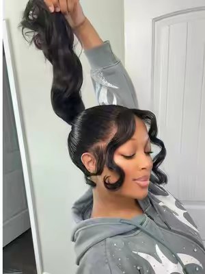 TikTok post by @arenee.mua for Ashimary Hair. Caption reads: [...] DON’T look like a WIG ‼️😍 @Ashimary HAIR....