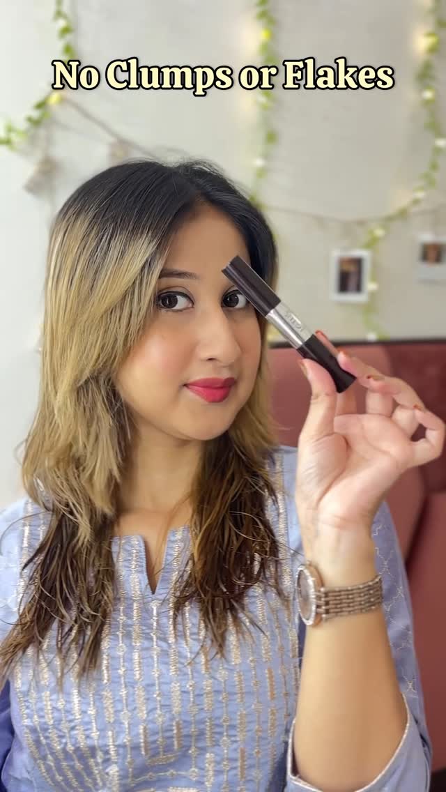 Instagram post by @thatmissalishu for Lotus Herbals. Caption reads: @lotus_herbals 
- Long-lasting, smudge-proof....