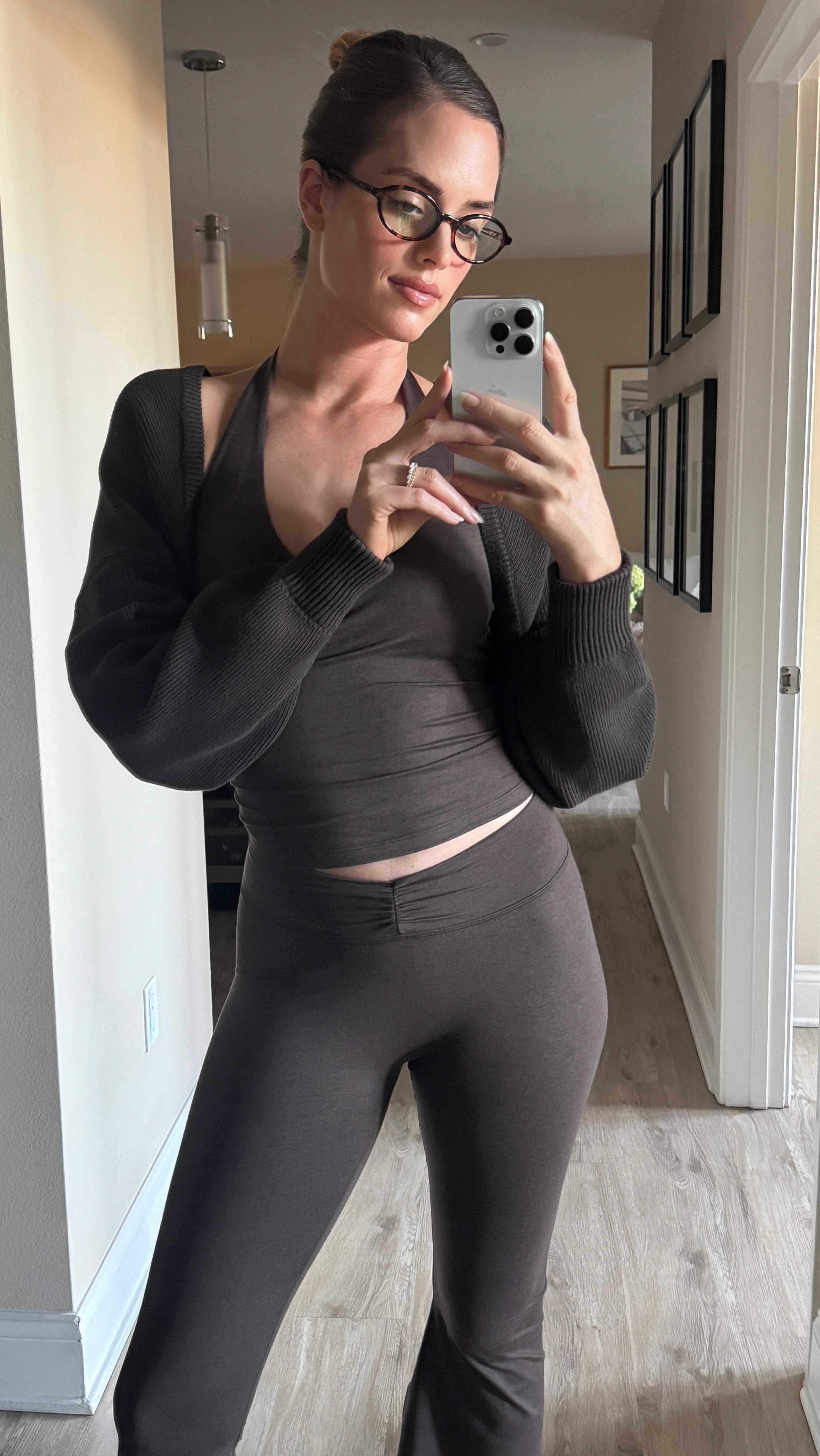 Instagram post by @thealexandrajarvis for boandtee. Caption reads: A healthy relationship with food changes....