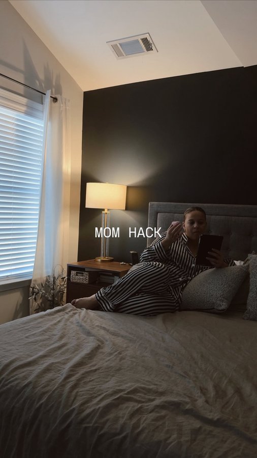 Instagram post by @laurenelyce for My/Mochi. Caption reads: #ad One of my biggest mom hacks is literally 5....