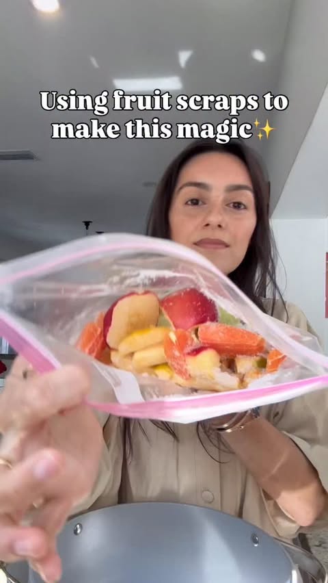 Instagram post by @conscious_mommy for SimPure. Caption reads: [...] with clean water. I’ve been using my SimPure....