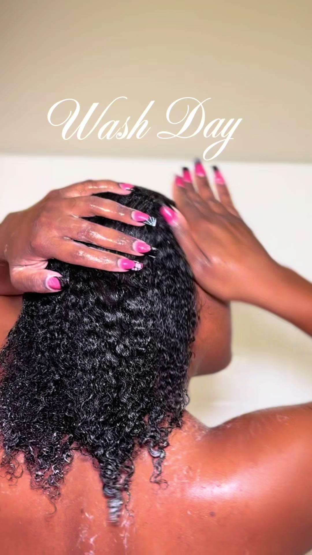 TikTok post by @badgalimari for Design Essentials. Caption reads: Wash day ✨ featuring @Design Essentials Hair....