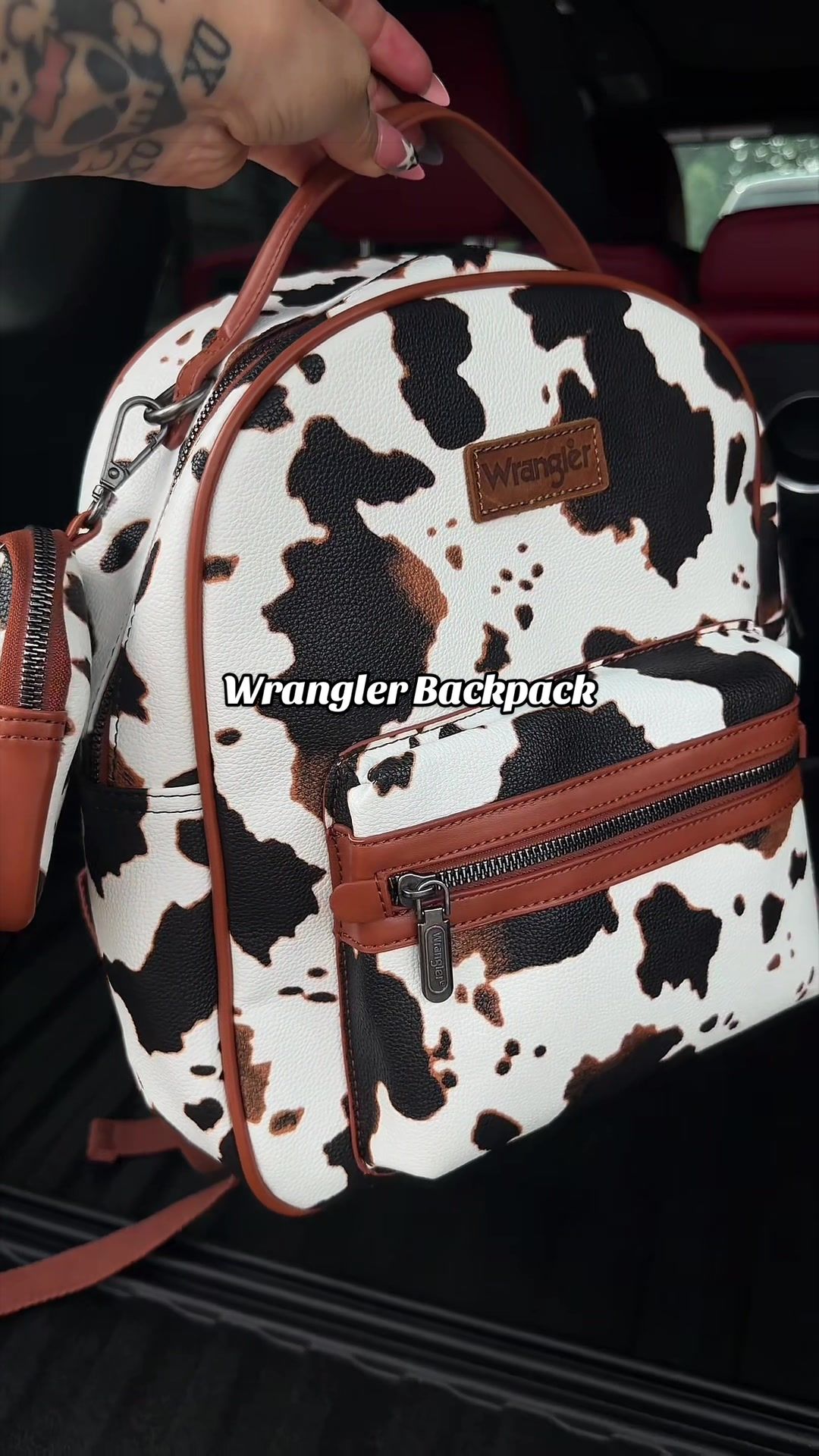 TikTok post by @aliciadoll13 for Vaqueras Outfitters. Caption reads: [...] medium size bag, I’m obsessed 🤩 @Vaqueras....