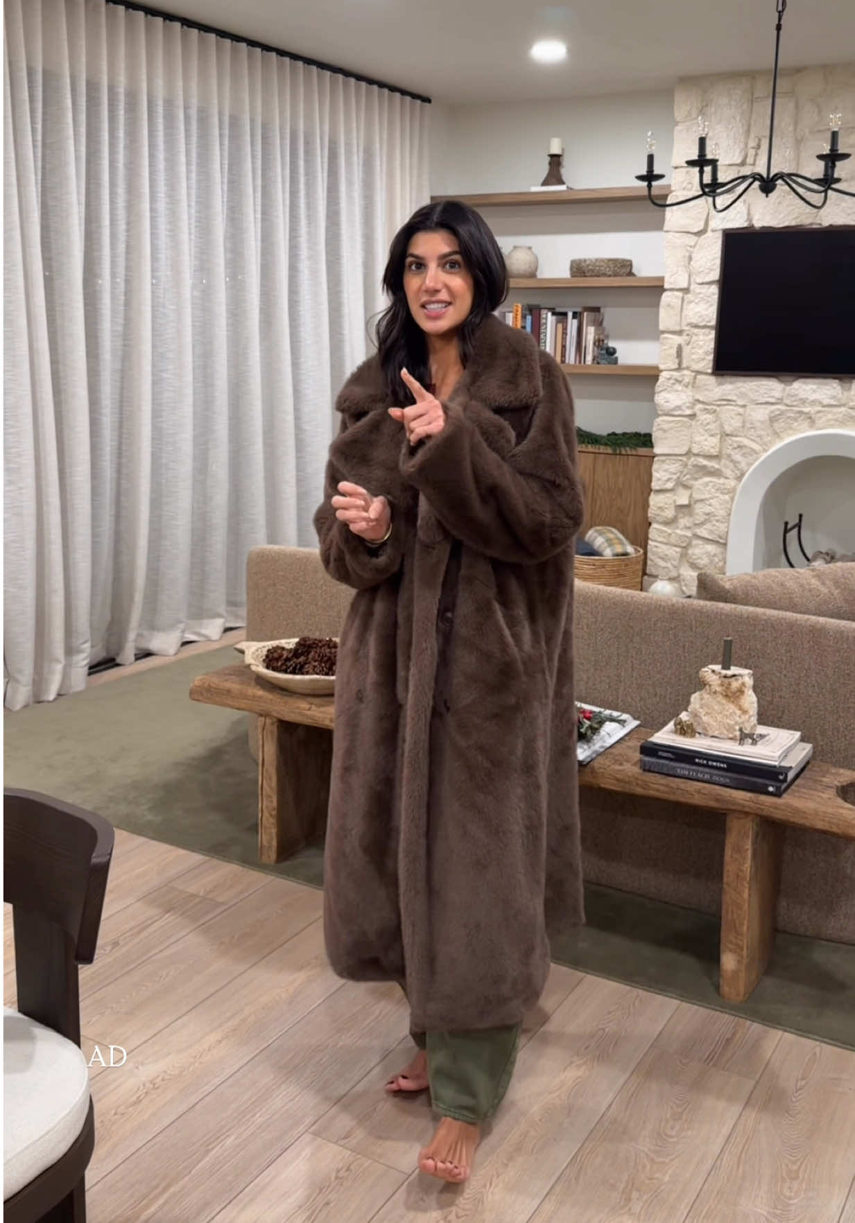 TikTok post by @mananamariee for TJ Maxx. Caption reads: [...] for each one of my important ladies 🩷 @TJ....