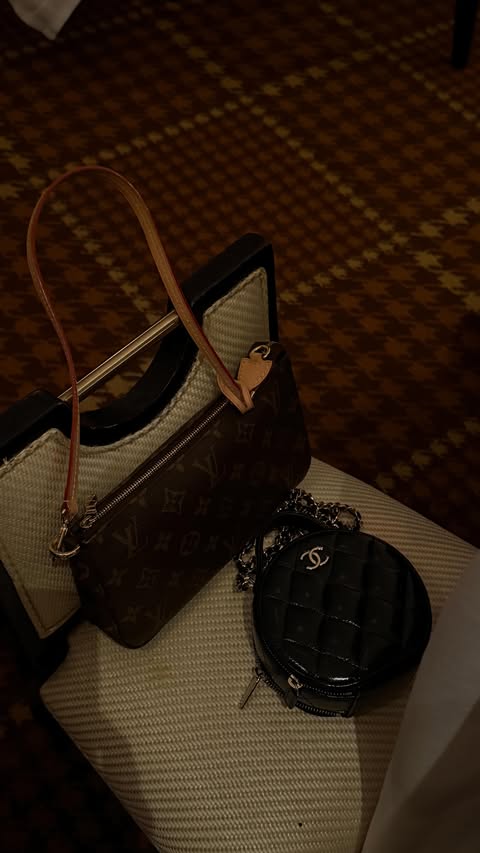 Instagram post by @lorenasad for Bloom Nutrition. Caption reads: A very typical morning in my life 🥰💗✨....