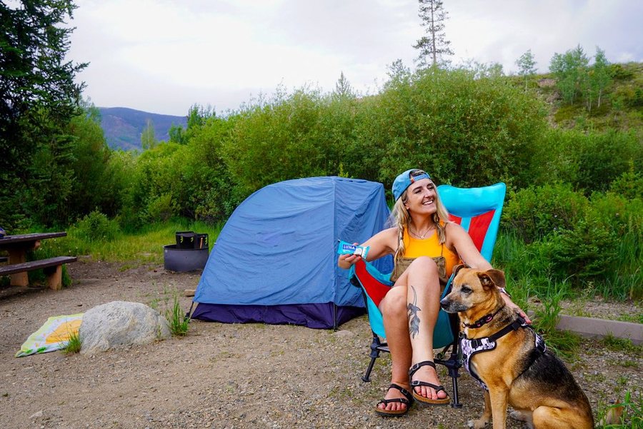 Instagram post by @colorado_kristin for LUNA Bar. Caption reads: [...] it turns into hanger! #GetCoconutty....