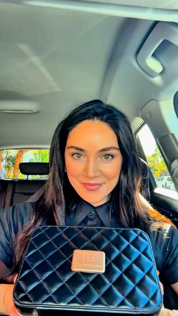 Instagram post by @natalia_australia for Beautifect. Caption reads: Pulled over for a beauty emergency. 💄💋 #beauty....