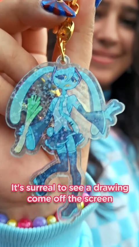 Instagram post by @lolyxchichi for GS-JJ.com. Caption reads: Are there any popular designs for double sided....