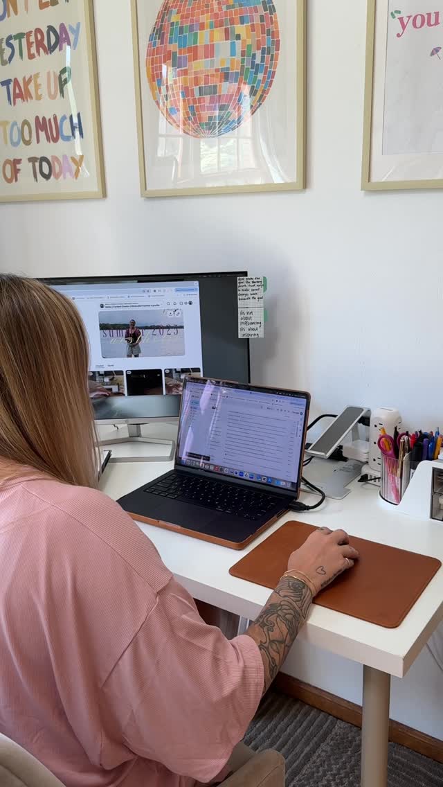 Instagram post by @kateymhicks for Andar. Caption reads: let’s do a little desk upgrade with @andar 🤎

the....