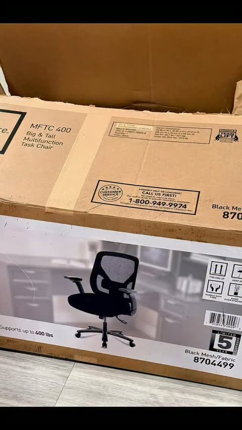 Instagram post by @theglobalglaze for Office Depot. Caption reads: [...] in a small space. @influenster @officedepot....
