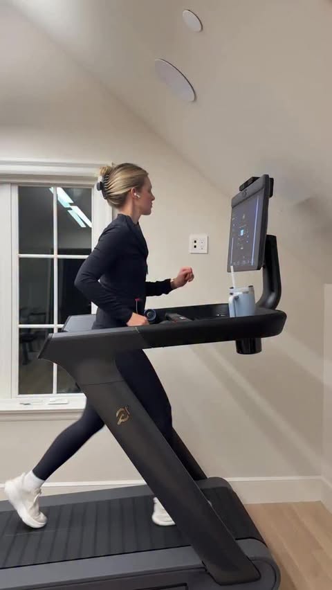 Instagram post by @thesavvyspoon for Peloton. Caption reads: #ad LET US GLOW: a series! The @onepeloton Cross....