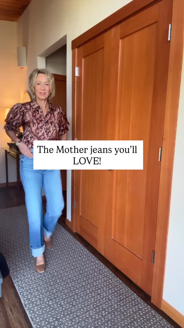 Instagram post by @kbrownstyle for Mother Denim. Caption reads: Comment “LINKS” and I’ll message you the link to....
