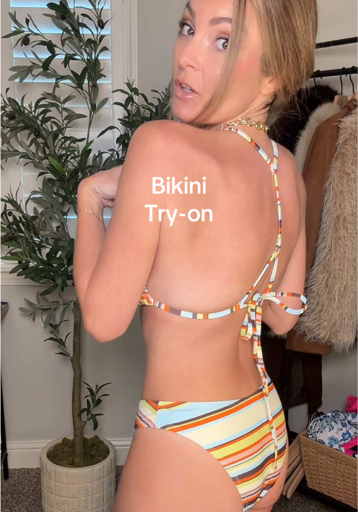 TikTok post by @tina_prn for Cupshe. Caption reads: [...] #tiktokshopcreatorpicks @cupshe_official.