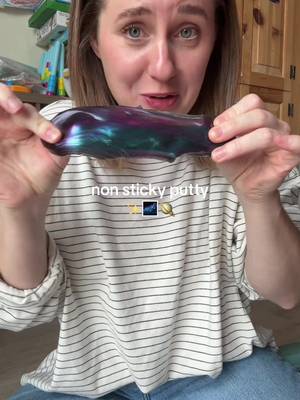 TikTok post by @hellobaylee for Joyfy-US. Caption reads: Putty that doesn’t stick to your hair or clothes......