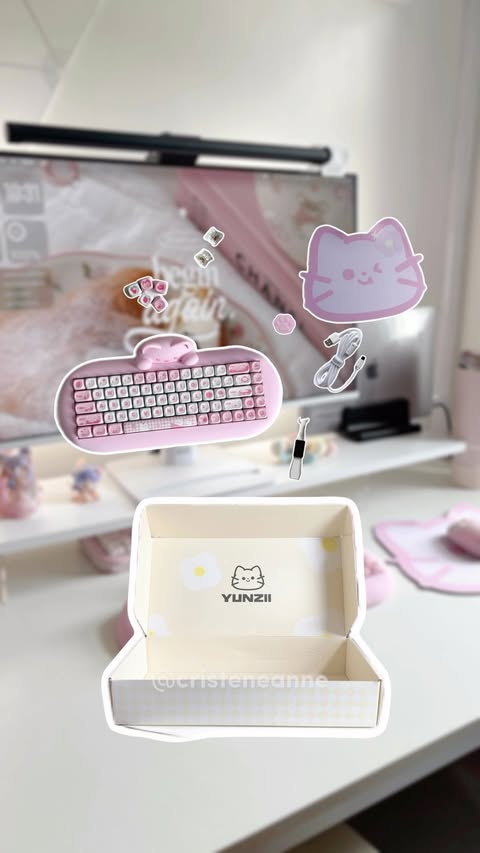 Instagram post by @cristeneanne for Yunzii. Caption reads: The perfect keyboard for cat lovers 🐈....