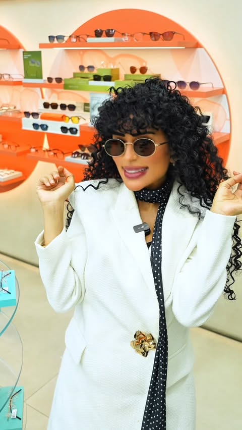 Instagram post by @rawanabdelfattahmoussa for eyewa. Caption reads: [...] is non-negotiable for me 🤍👓
I tried Eyewa....