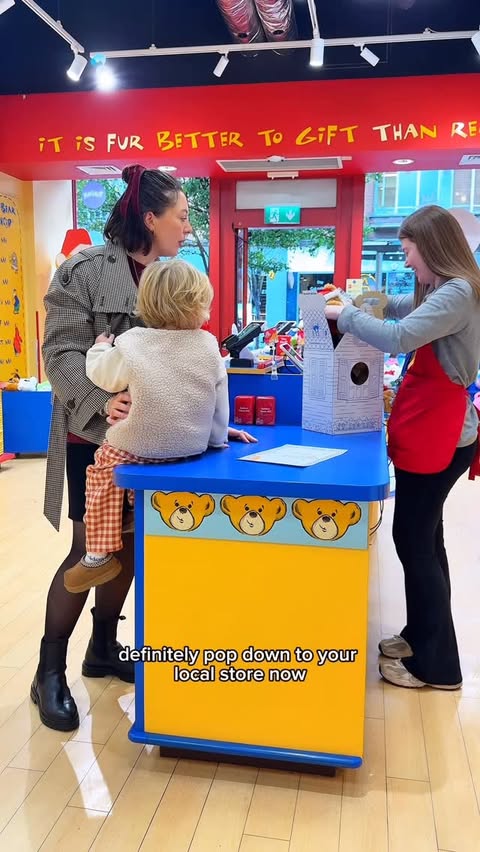 Instagram post by @alexandratealeaf for Build-A-Bear. Caption reads: Ad / Making magic Christmas traditions at....