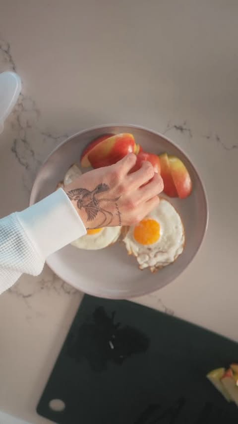 Instagram post by @jeffxcarandang for MyFitnessPal. Caption reads: Small habits = big results over time @myfitnesspal....