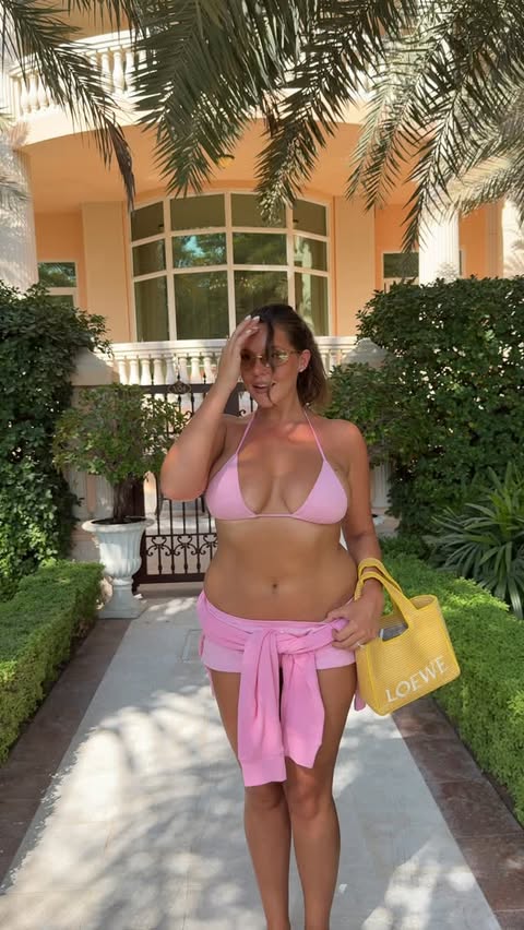 Instagram post by @mayridts for Frankies Bikinis. Caption reads: On every day we wear pink if we can <3.