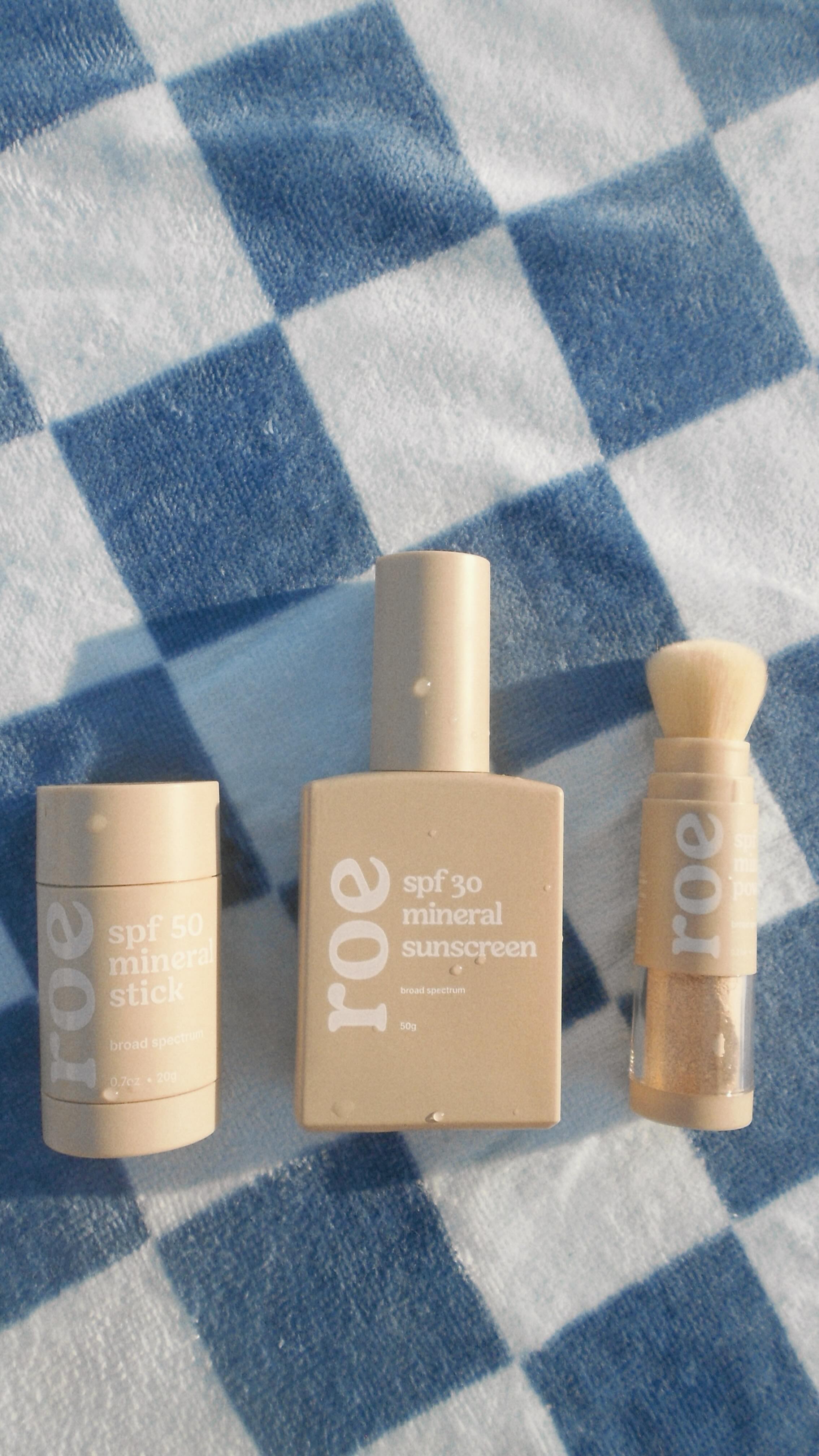 Instagram post by @alyssalouise__ for Roe Wellness. Caption reads: [...] promo is over, but you can still shop....