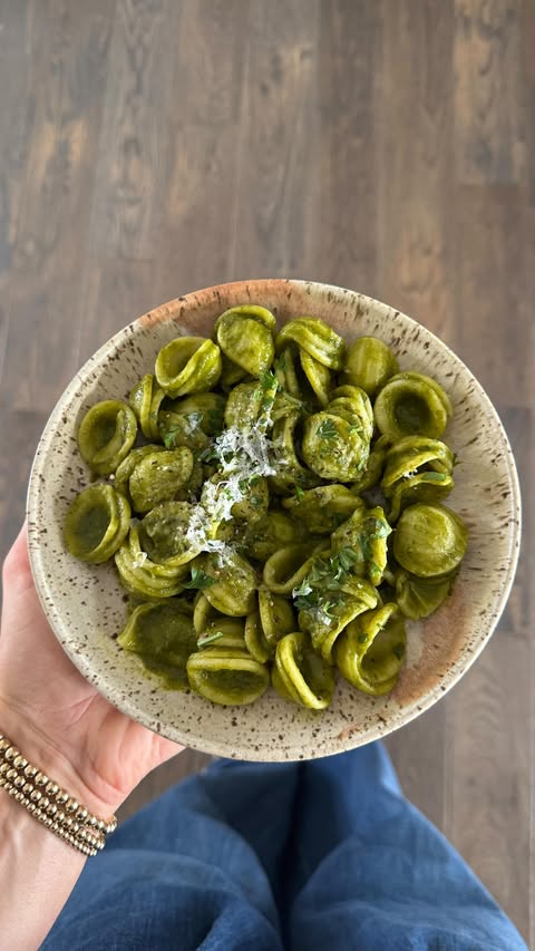 Instagram post by @thefooddragon for Barilla. Caption reads: @barillaus Al Bronzo Orecchiette is the real [...].
