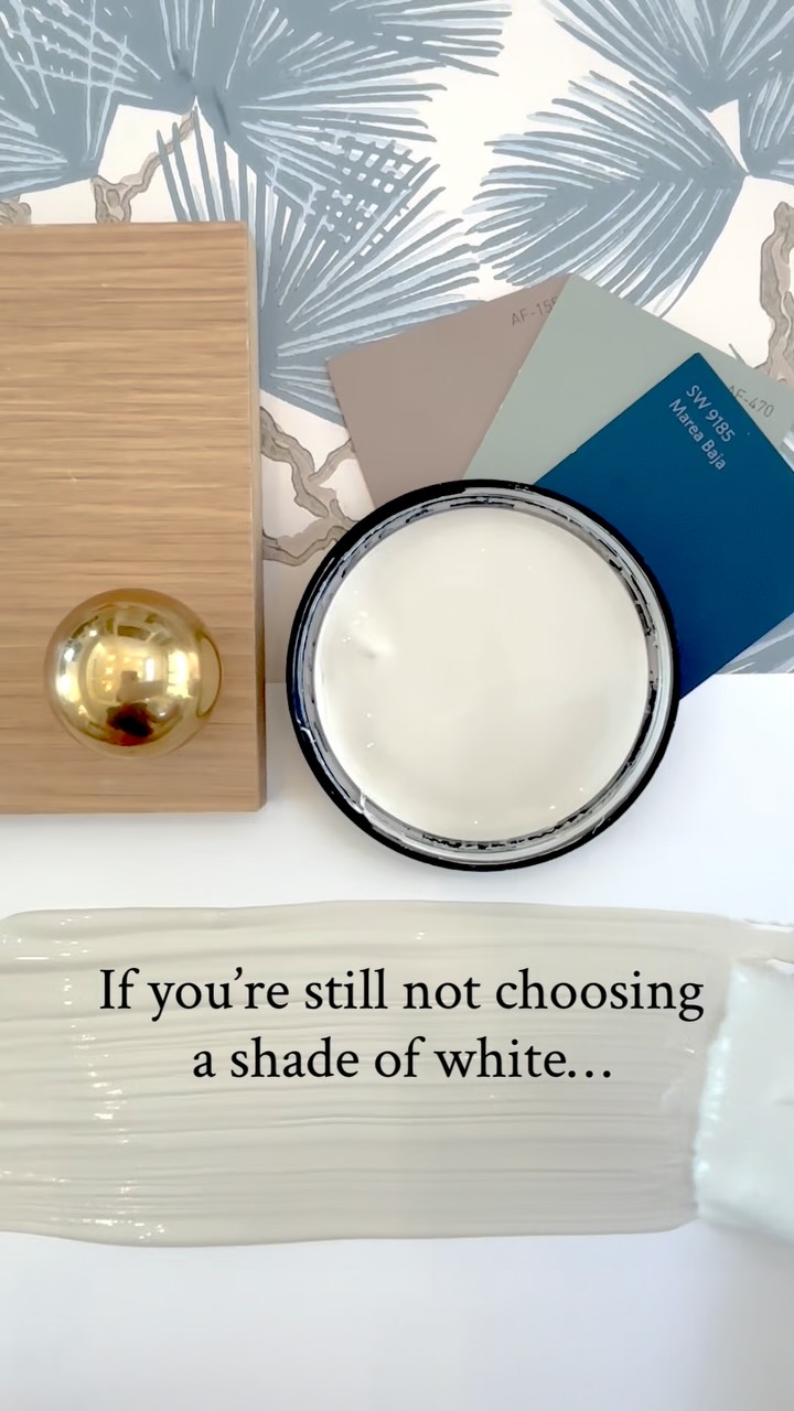 Instagram post by @itsheidishouse for Sandberg Wallpaper. Caption reads: Here’s WHY👇👇

First, SAVE 💾 this one for....