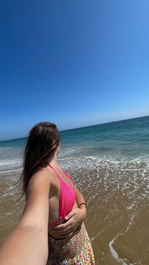 Instagram post by @_michaelabeck for Manna Hydration. Caption reads: Ive been so excited to show you guys one of my new....