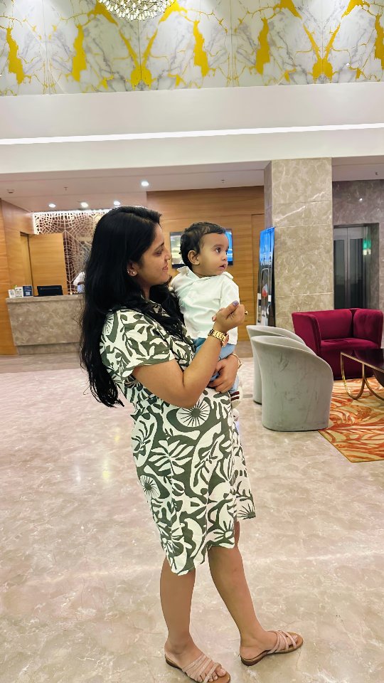 Instagram post by @coffeecoosnclicks for Himalaya Babycare. Caption reads: #ad
Every mom should watch & share this!
From....