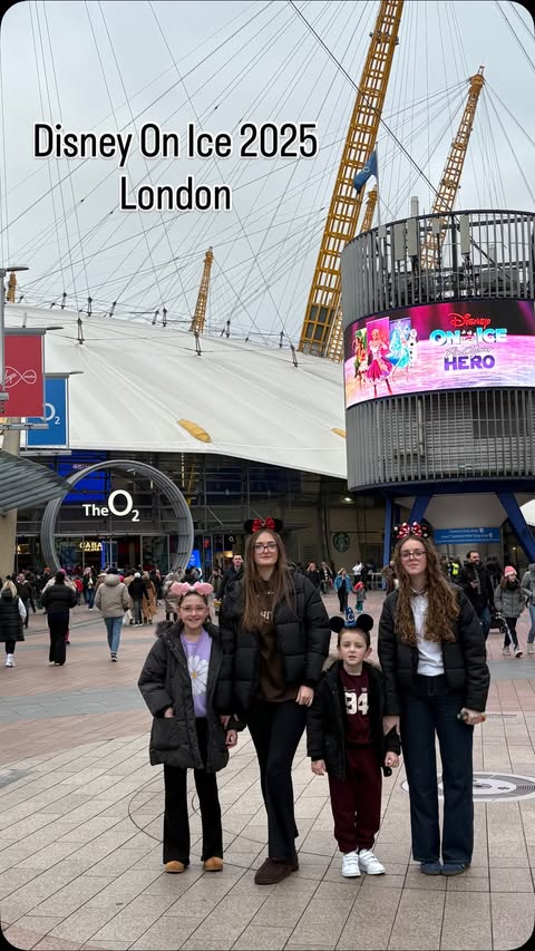 Instagram post by @kellylmetcalf for Disney On Ice. Caption reads: ❄️ Disney On Ice - Find Your Hero ❄️ 

Ad | PR....