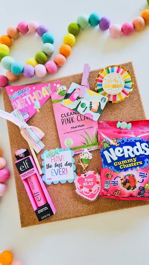 Instagram post by @ashleym.mclaughlin for Michaels Stores. Caption reads: [...] the links & free printables! Follow....