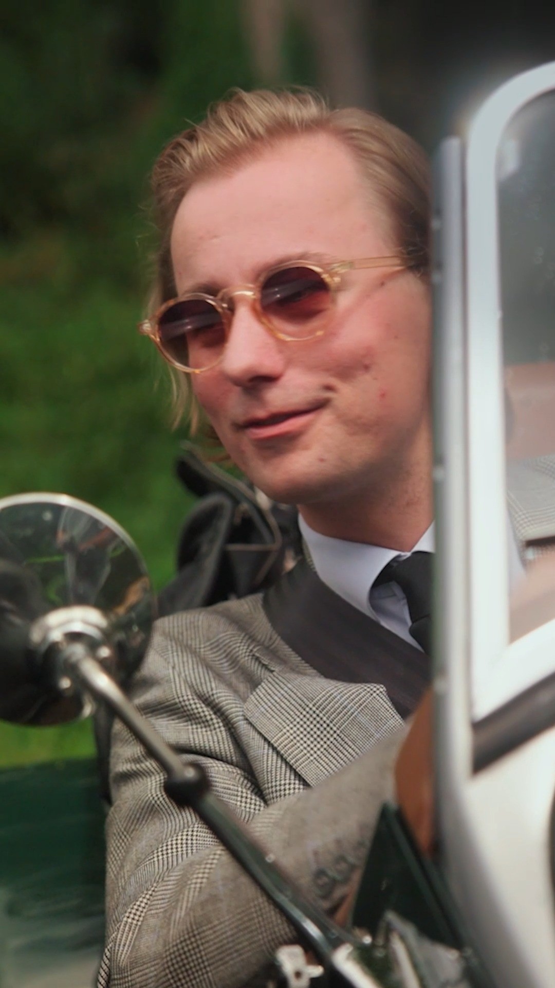 Instagram post by @freddiebbrowne for Turo. Caption reads: Welcome to driving, the British way. 🇬🇧 Buckle....