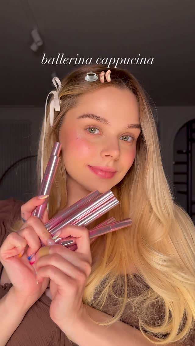 Instagram post by @klaudia.owczarek for Too Faced. Caption reads: #ad wyczuwam hit tego lata: nowe cienie w sticku....