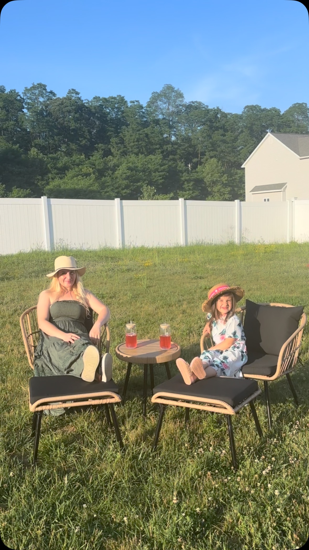 Instagram post by @helloladies_justrue for YITAHOME. Caption reads: Backyard moments made even more special 🌿✨
We set....