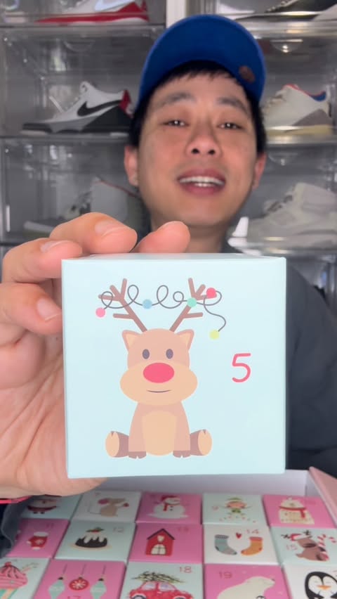 Instagram post by @stony_ley for Silky Gem. Caption reads: @silky.gem ADVENT 🗓️ DAY 5! 🦌🍐💙

Guess the....