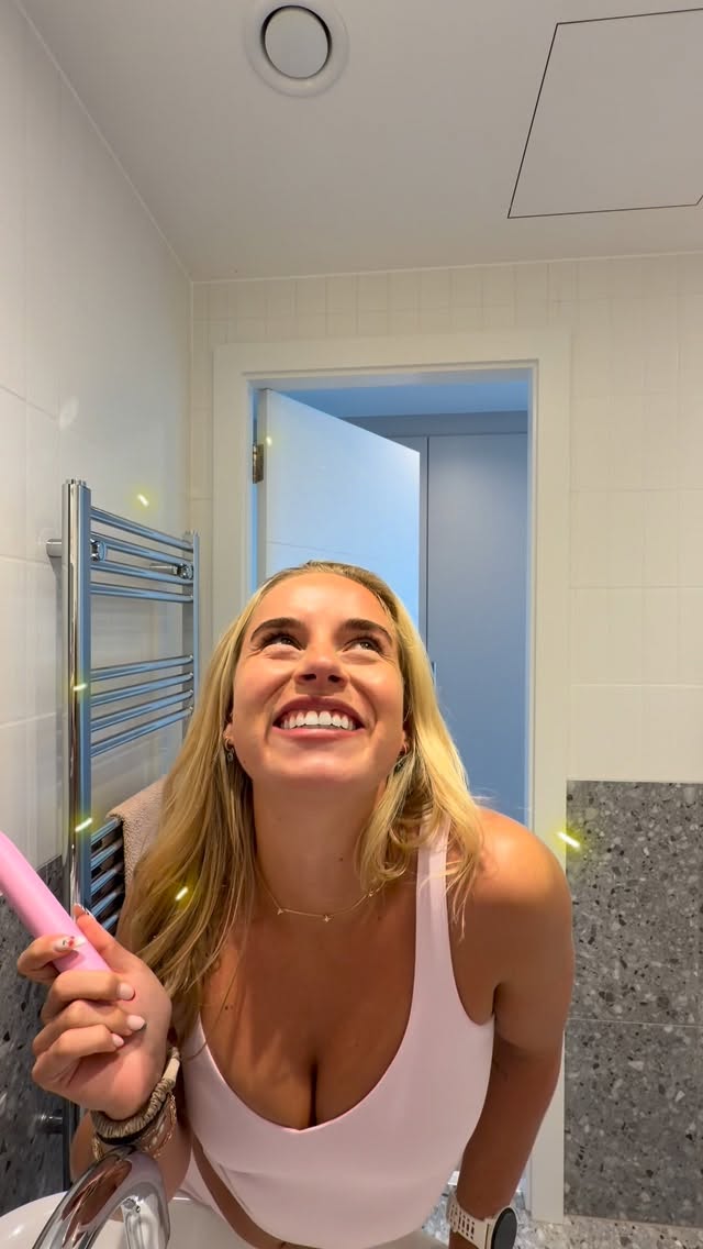 Instagram post by @aoibhinn_raleigh for Spotlight Oral Care. Caption reads: #Ad - The secret is finally....