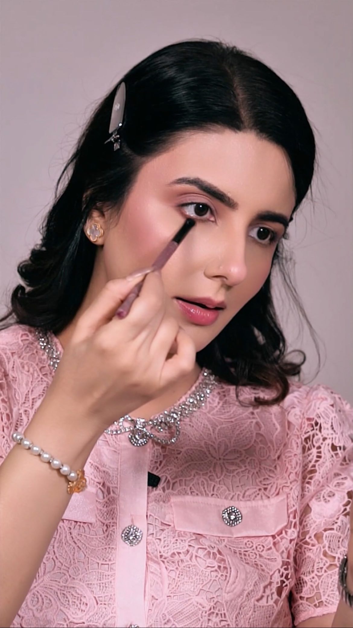 Instagram post by @theartistreshumalhotra for Noon. Caption reads: Just did a full face of makeup using ONLY products....