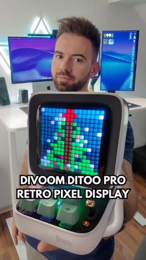 Instagram post by @dimeloper_ for Divoom. Caption reads: [...] link plus a 10% discount code.

🕹️ The....