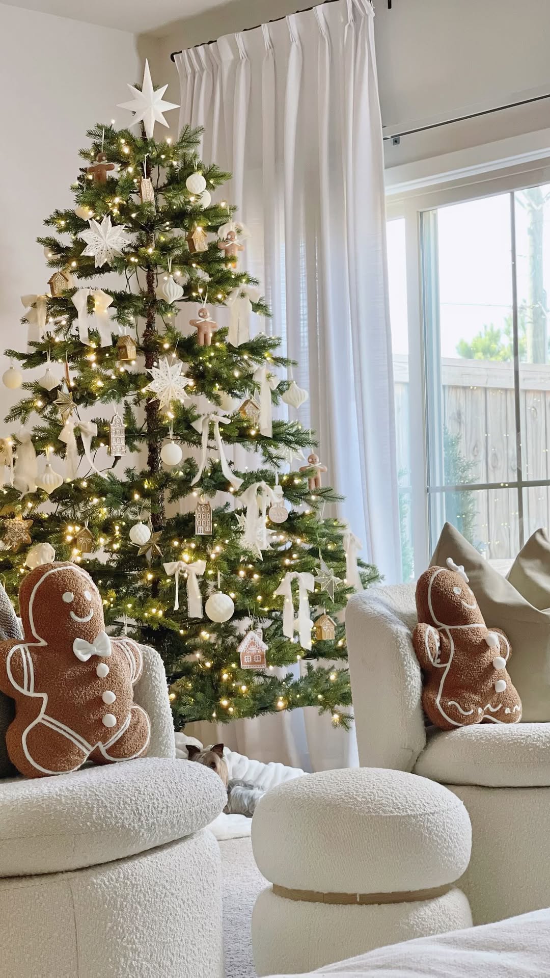 Instagram post by @jeanny.myneutralhome for King of Christmas. Caption reads: Neutral Gingerbread Christmas Tree Decor....