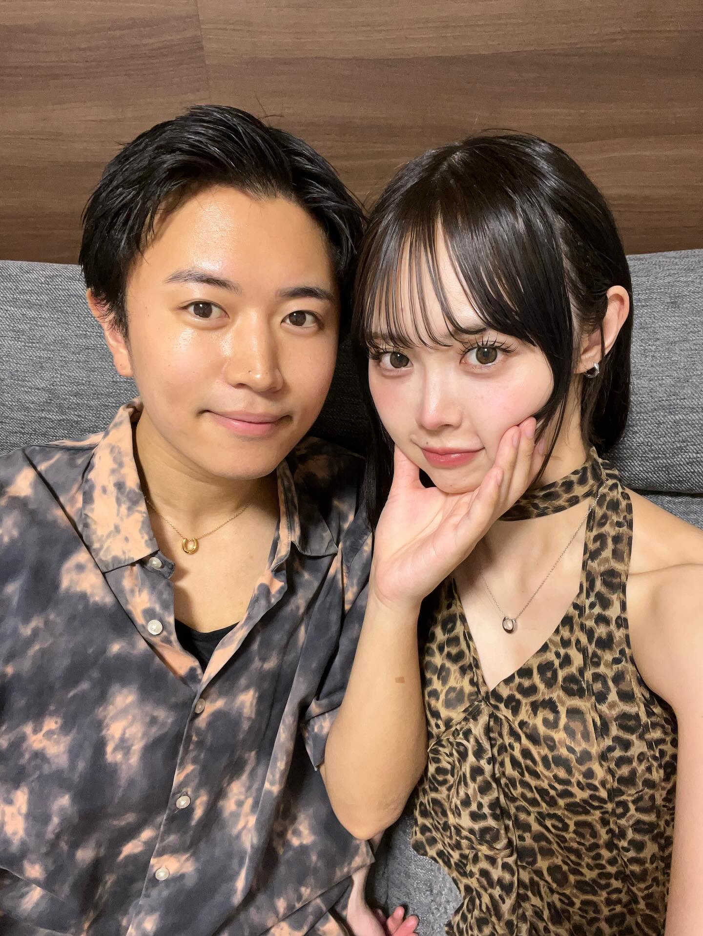 Instagram post by @_ma._.96_ for Gluck. Caption reads: お揃いのネックレス増えた~!!👦💓👧

....