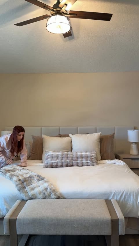 Instagram post by @kaanade for Everyday Dose. Caption reads: I love to start my mornings with some....