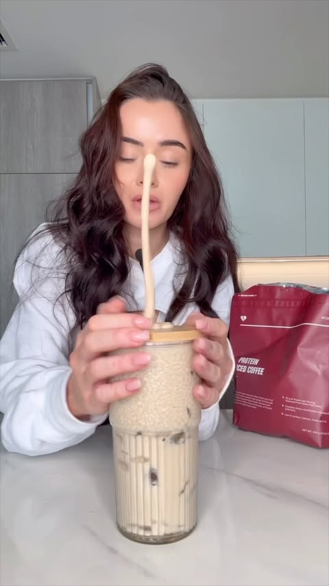 Instagram post by @_kikifit_ for Women's Best. Caption reads: [...] my coffee protein luvrs ur welcome....