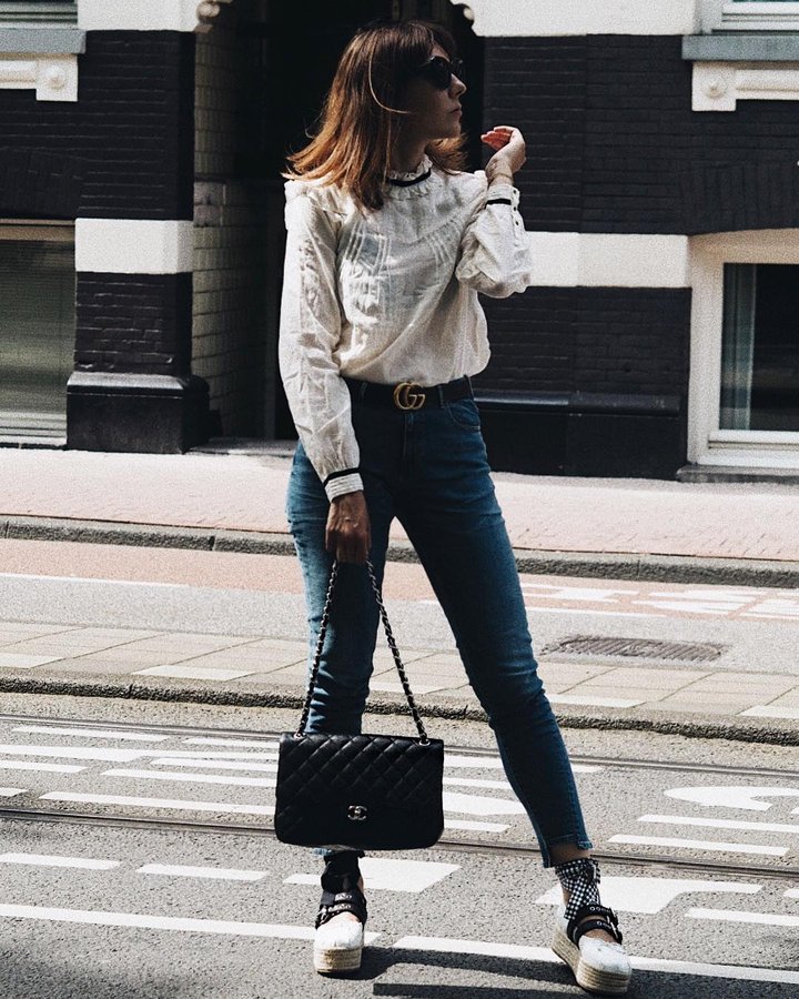 Instagram post by @nicoleballardini for SENSTYLABLE. Caption reads: On the blog now 👉🏻 my 3 fall shopping pieces I....