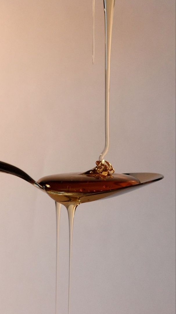 Instagram post by an influencer for ESPA. Caption reads: 25 days of ESPA favourites, from radiance [...].