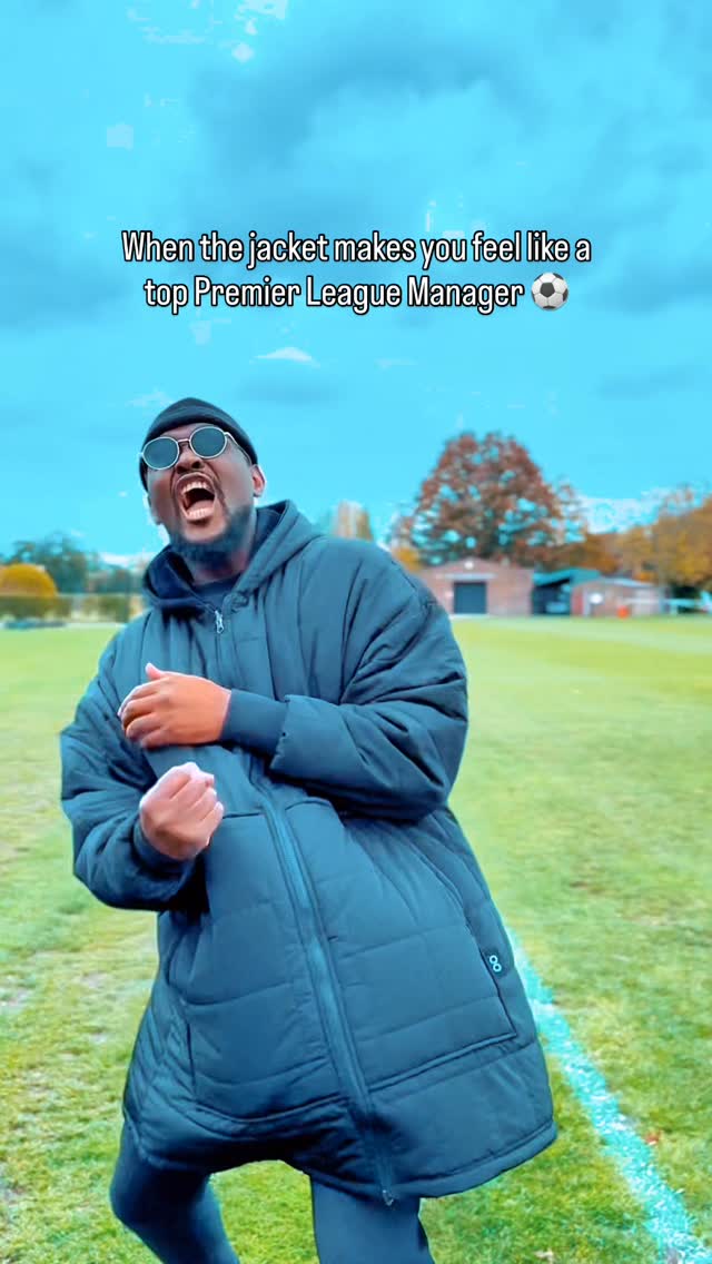 Instagram post by @alfredinho.carreira for The Oodie. Caption reads: Watch until the end 😂😂 🙌🏾 @the_oodie “Get 15%....